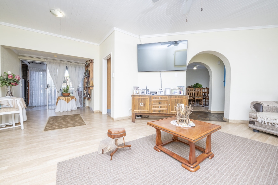 3 Bedroom Property for Sale in Ferndale Western Cape
